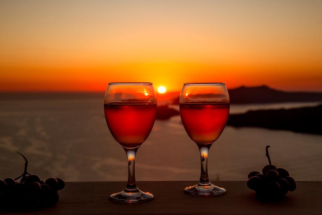 Santa Rinoula Suites Sea Sunset Views Adults Only Megalochori  Esterno foto